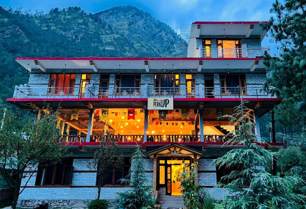 Perkup Hostel Касоль Экстерьер фото