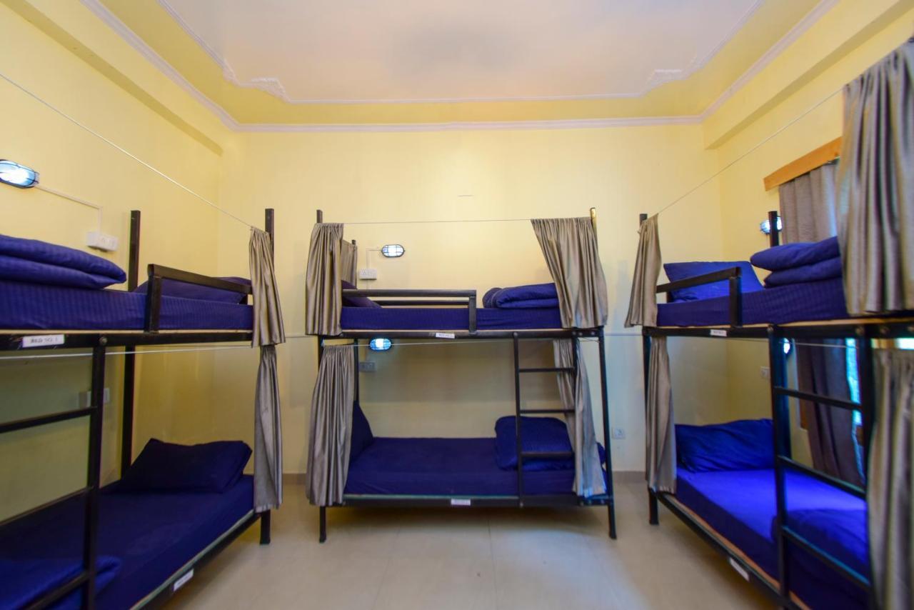 Perkup Hostel Касоль Экстерьер фото